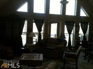 6640 Lakeshore Dr, Gainesville, GA 30506
