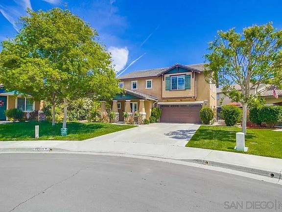 2nd image of 31979 Rosales Ave