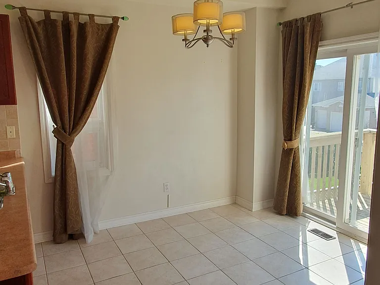 71 Ian Baron Ave — Photo 12