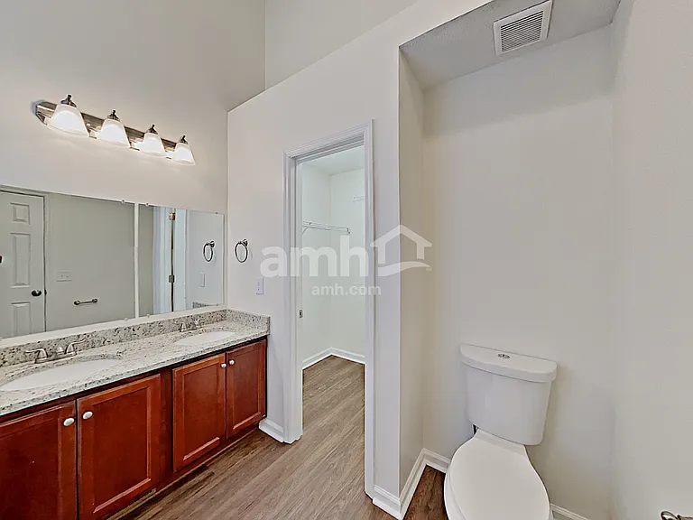 1873 Lakewood Village Dr — Photo 9