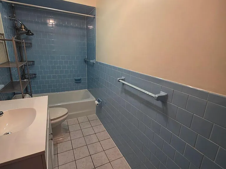 145 Suffolk St #1 — Photo 16