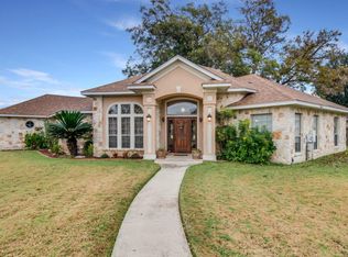 119 Colima St, Seguin, TX 78155