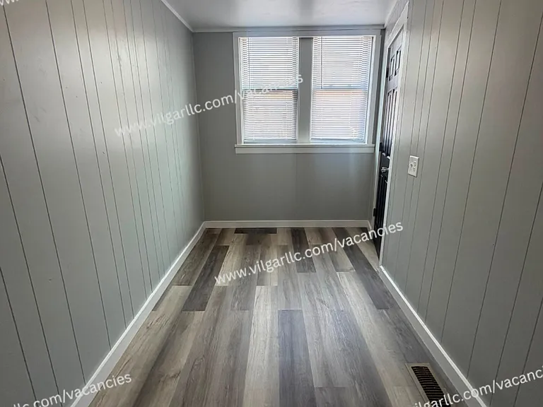 3828 Alder St — Photo 17
