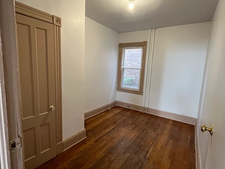49 Henry St #1 — Photo 5