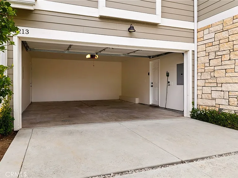 8213 Quartz Ave — Photo 34