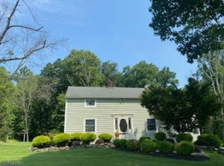 486 Mine Rd, Asbury, NJ 08802