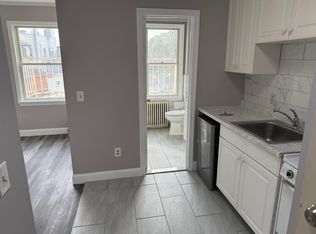 22 Prospect St APT 4, Ridgewood, NJ 07450