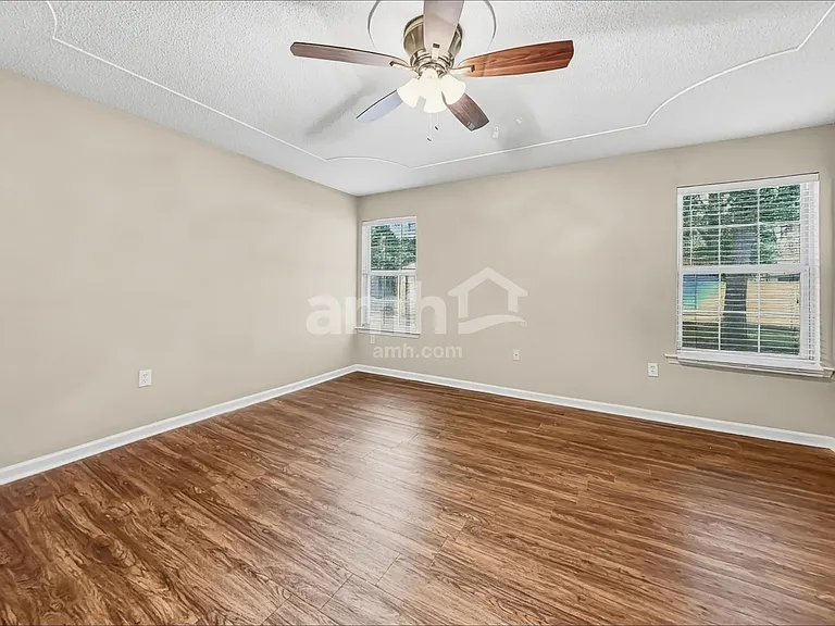 26 Heritage Way — Photo 11