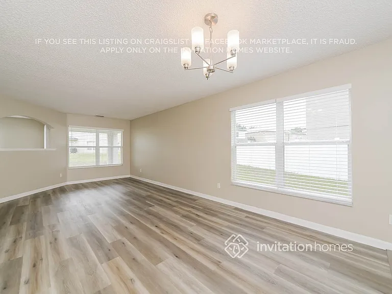 1848 Sherbourne St — Photo 5