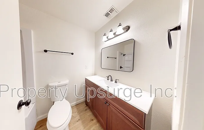 488 Wiltsey Ave #B — Photo 8