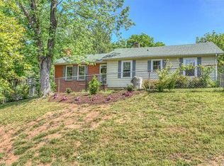 279 Spring St, Canton, NC 28716