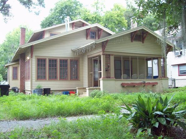 110 NW 7th Ter
