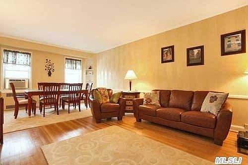 2nd image of 26 Hamilton Pl APT A3