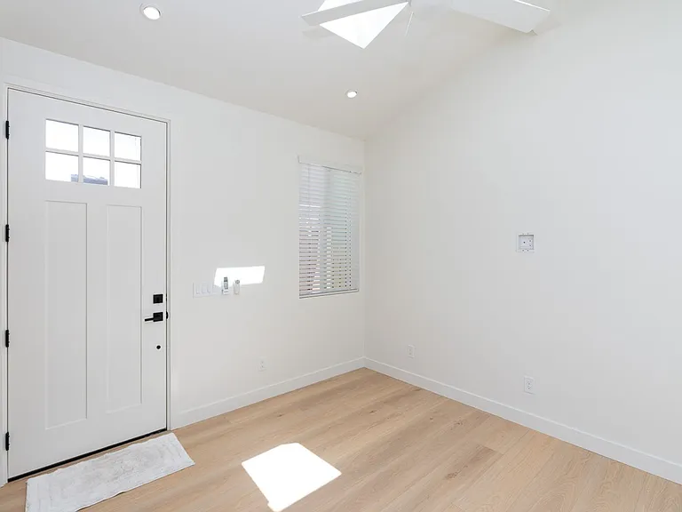 713 Oak Burl Ln — Photo 10
