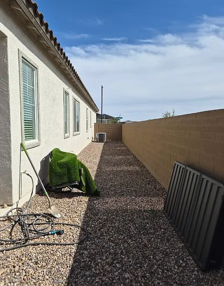 23008 E Roundup Way — Photo 27