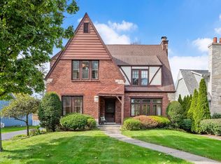 4910 Grand Ave, Western Springs, IL 60558