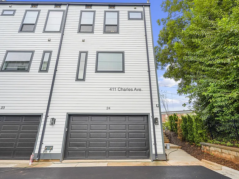 The Collection at Charles Townhomes for Rent in NoDa — Photo 10