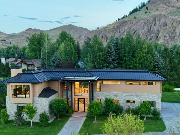 150 Lanes Way, Sun Valley, ID 83353