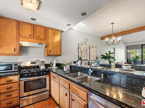 3rd image of 3480 Barham Blvd APT 306