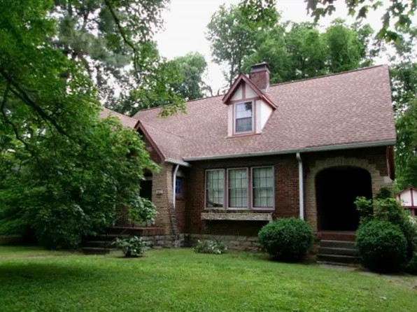 3902 Aberdeen Rd, Nashville, TN 37205