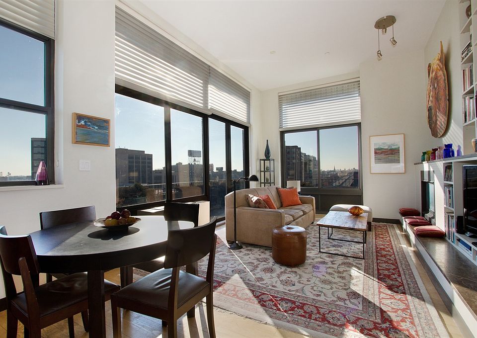 1st image of 1055 47th Ave APT 8A