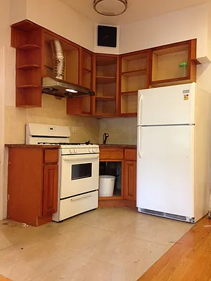 Rented by P Management | media 16