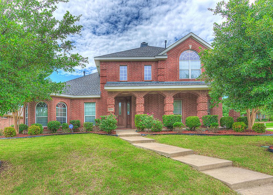 1st image of 3709 Colonnade Grove Dr