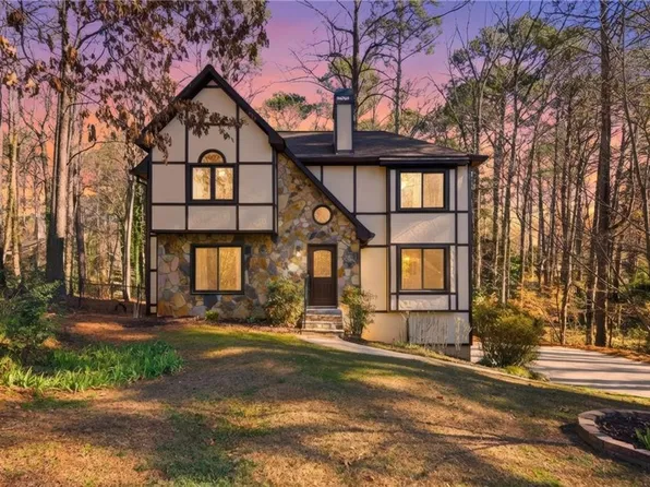 588 Norman Way NW, Kennesaw, GA 30144