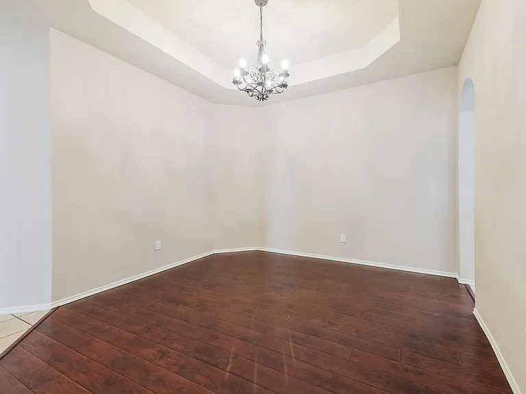 9915 Wethers Field Cir — Photo 6