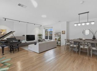 5515 Venice St, Houston, TX 77007