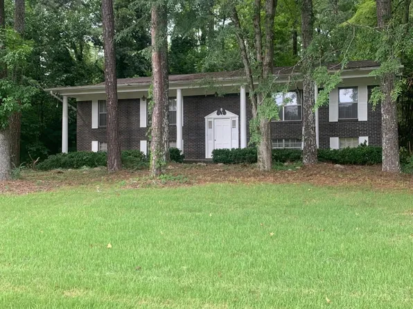 2900 Veterans Memorial Dr, Adamsville, AL 35005