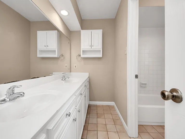 15603 Stoney Fork Dr — Photo 12