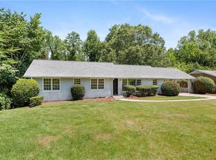 2619 Colonial Dr, College Park, GA 30337