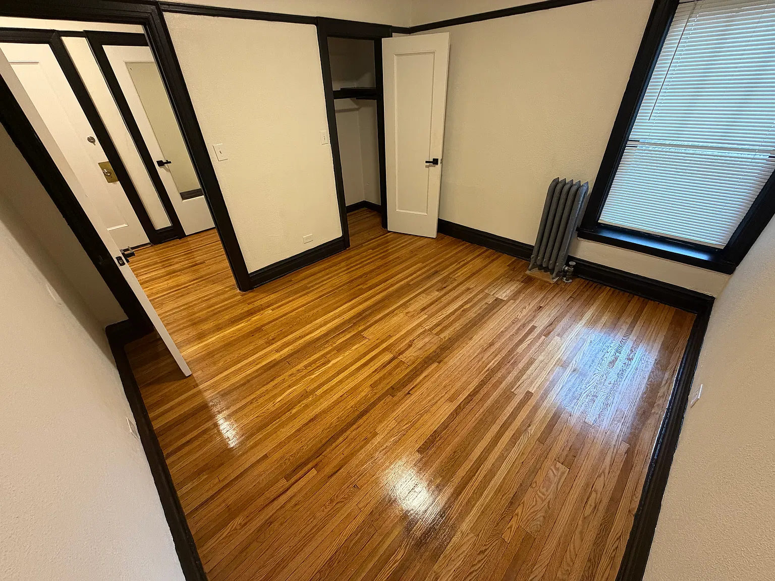 3 bed, $1,860 — Photo 3