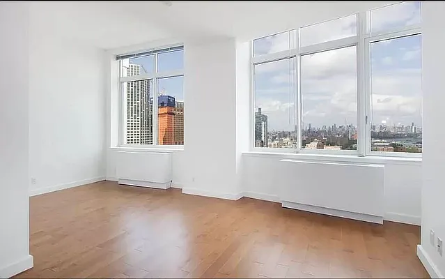 Rented by Dalan Rentals | media 19