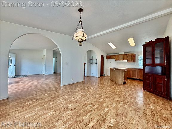 5th image of 12088 Speaker Rd