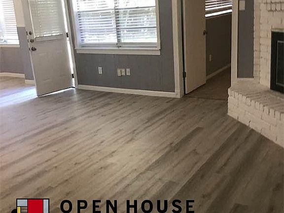 3rd image of 4634 Clydesdale Dr