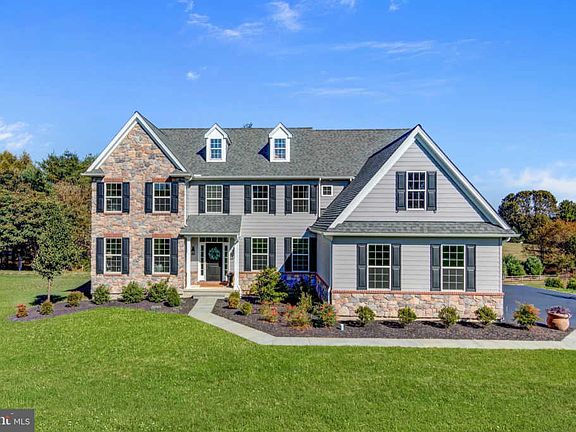 2nd image of 103 Wyndham Hill Dr