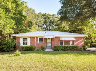 2409 Spurgeon St, Waycross, GA 31501