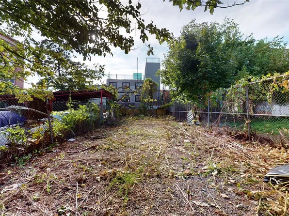 374 Ashford Street, Brooklyn, NY 11207