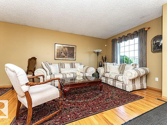 4th image of 1 Century Villas Way