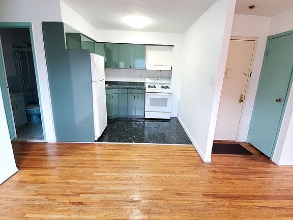 2nd image of 30-64 30th St #3
