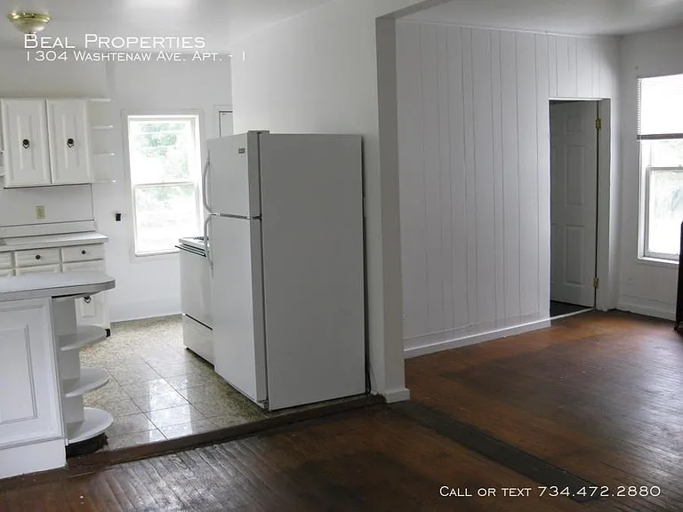 1304 Washtenaw Ave #1 — Photo 7
