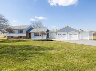 2476 Whalen Rd, Bloomfield, NY 14469