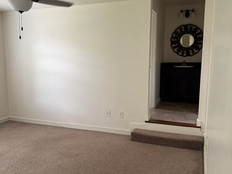 6121 Clubhouse Dr — Photo 60