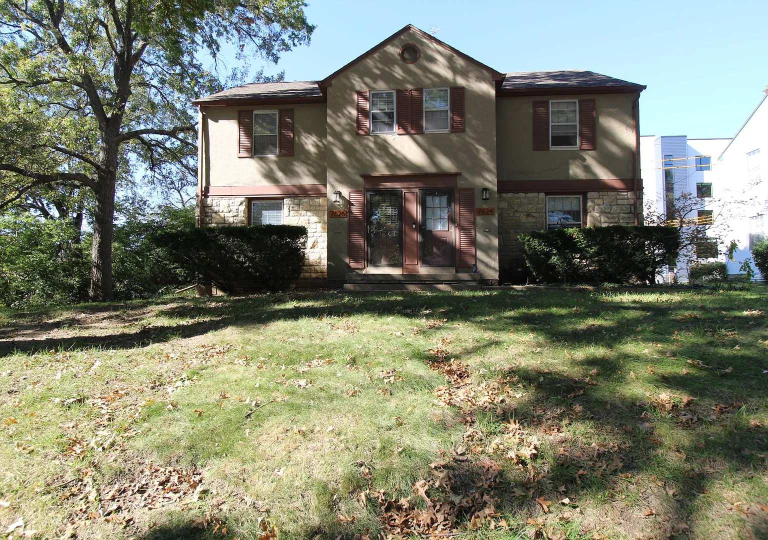 November FREE On This 2 Bedroom 2 Bath Duplex In The Waldo Area — Photo 2