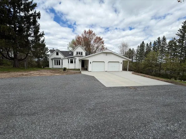 1527 Deerfield Road, Eau Claire, WI 54703