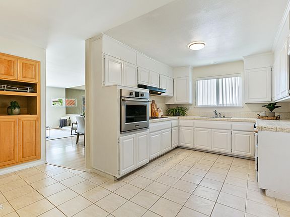 5th image of 1625 Germain Dr