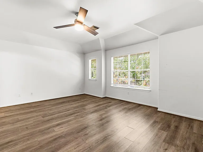 149 E Summerhaze Cir — Photo 8