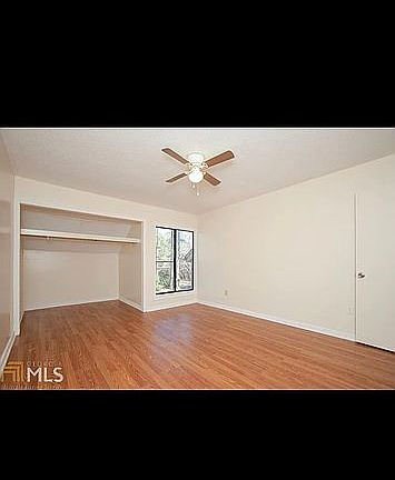 2nd image of 66 Willowick Dr